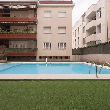 Apartamento Comodo * Cubelles