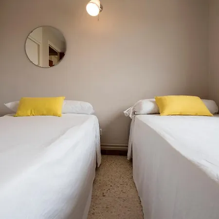 Apartamento Comodo Cubelles